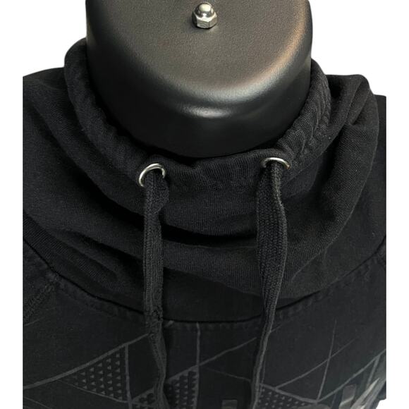 Reebok Black Geometric Hoodie Mens Size Medium Pullover Sweatshirt Athletic Wear - Picture 5 of 15